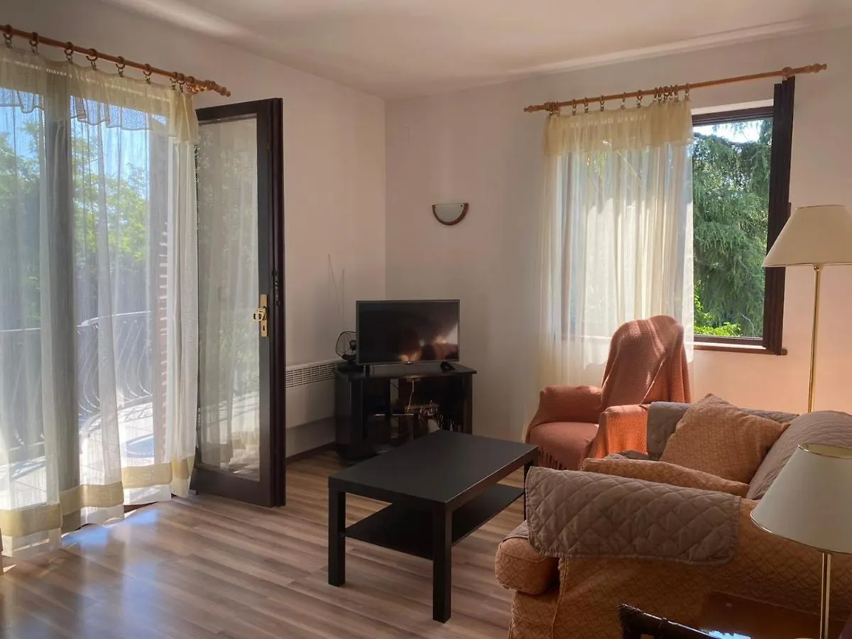Apartment Gismondi Icici