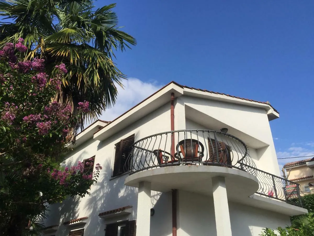 Apartment Gismondi Icici Croatia
